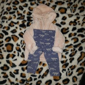 Old Navy 12-18M Faux Fur Hooded Set